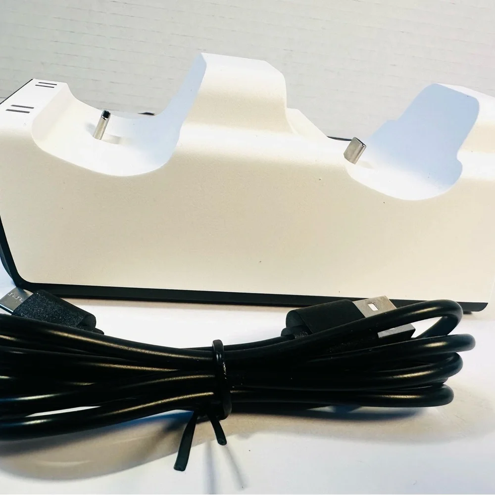 NEW Dual Charging Stand for PS5 Wireless Controller - White